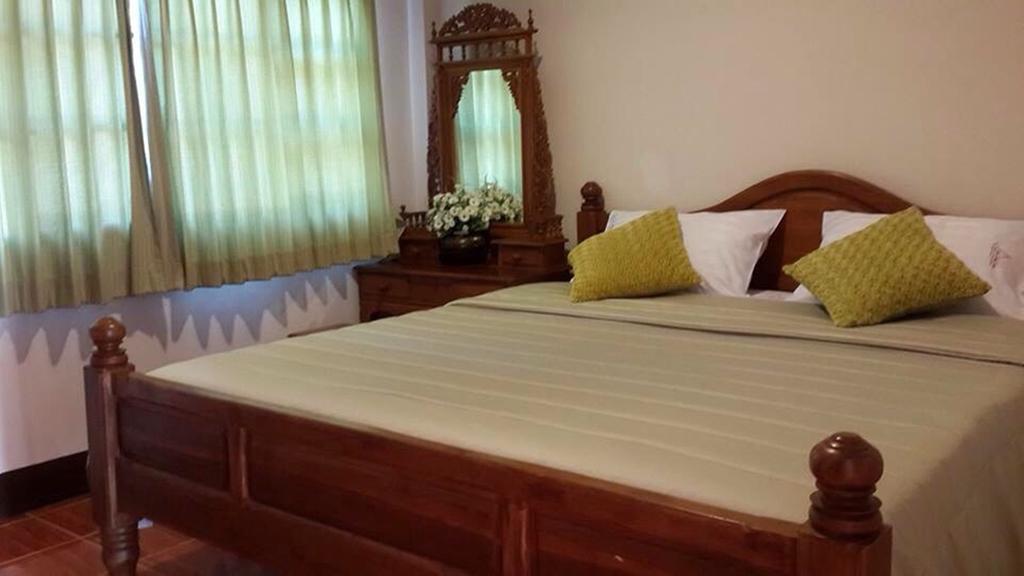 Baan Sala Lung Dam Hotel Bophut Bagian luar foto