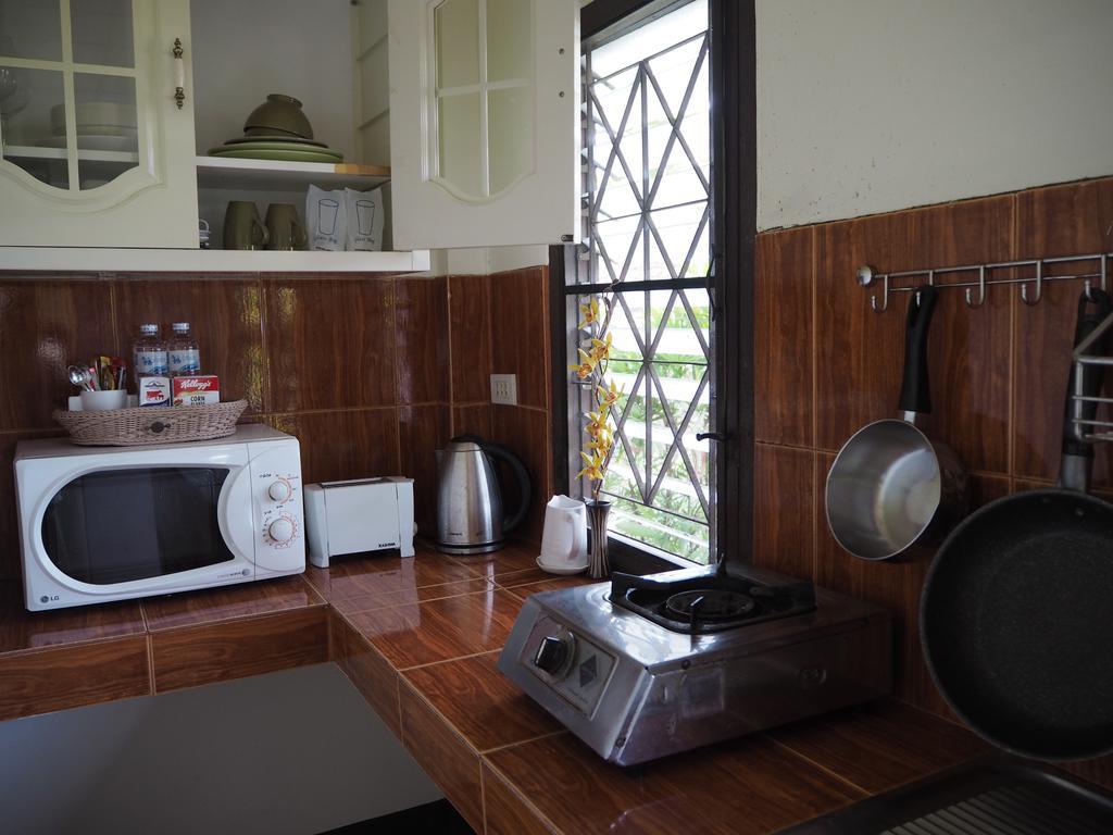 Baan Sala Lung Dam Hotel Bophut Bagian luar foto