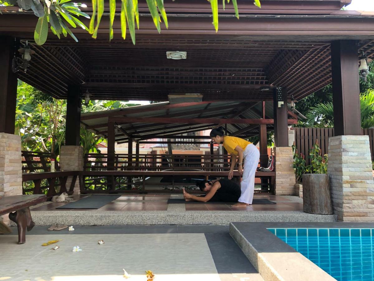 Baan Sala Lung Dam Hotel Bophut Bagian luar foto