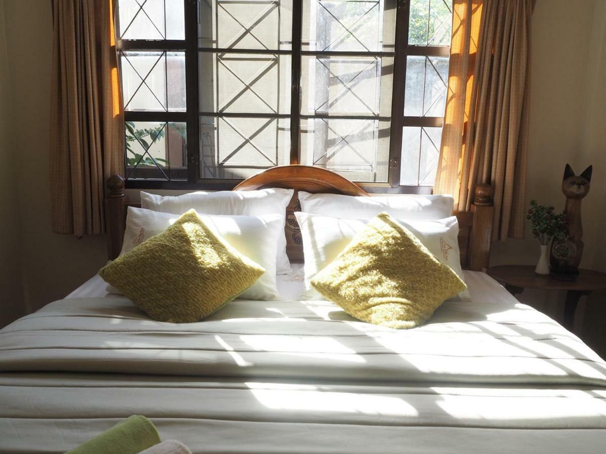 Baan Sala Lung Dam Hotel Bophut Bagian luar foto