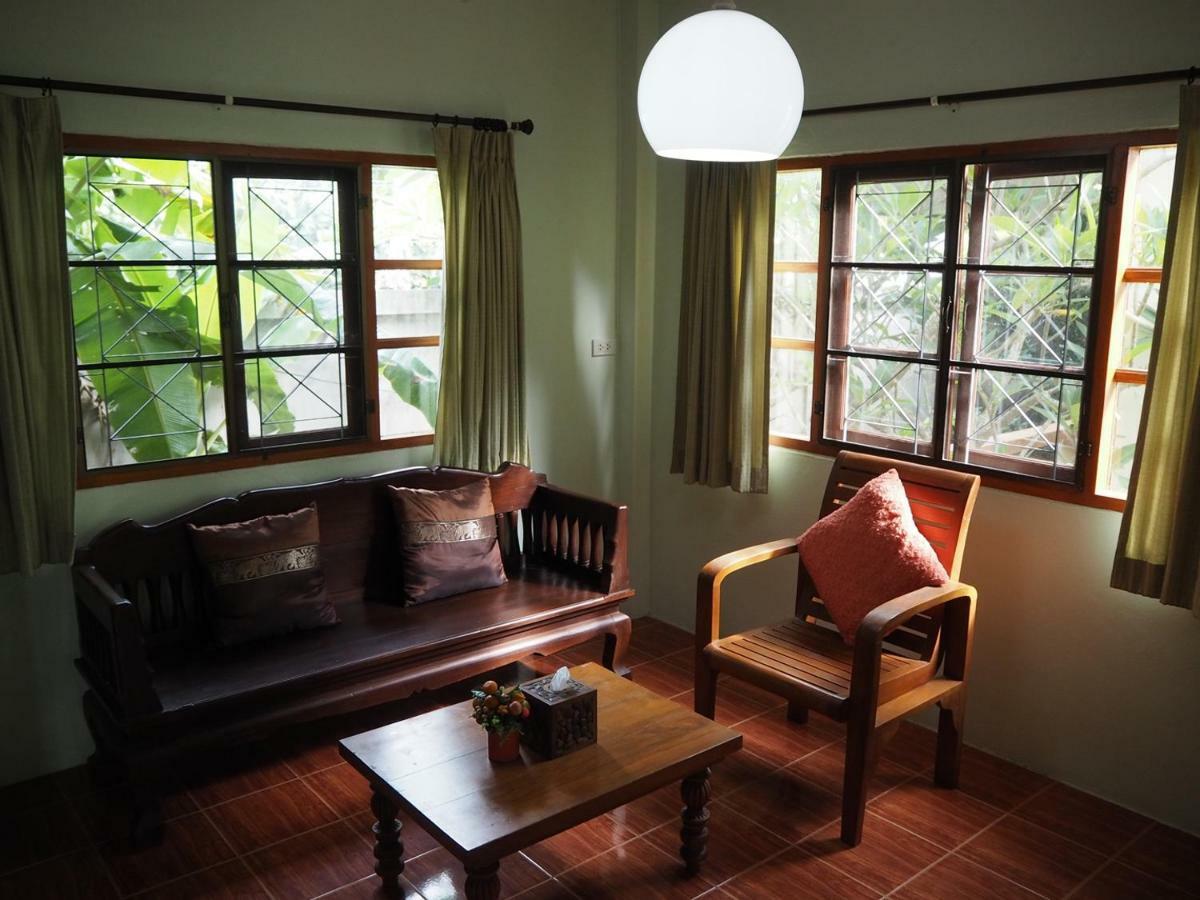 Baan Sala Lung Dam Hotel Bophut Bagian luar foto